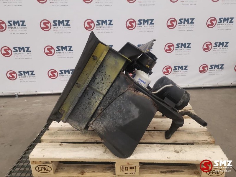 MAN Occ Opstapbak MAN F2000 - Боковая подножка для Грузовиков: фото 3 MAN Occ Opstapbak MAN F2000 - Боковая подножка для Грузовиков: фото 3