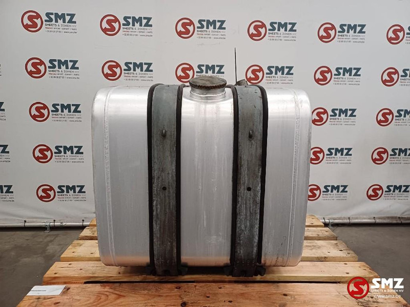 MAN Occ brandstoftank met steunen 250 L MAN - Топливный бак для Грузовиков: фото 1 MAN Occ brandstoftank met steunen 250 L MAN - Топливный бак для Грузовиков: фото 1