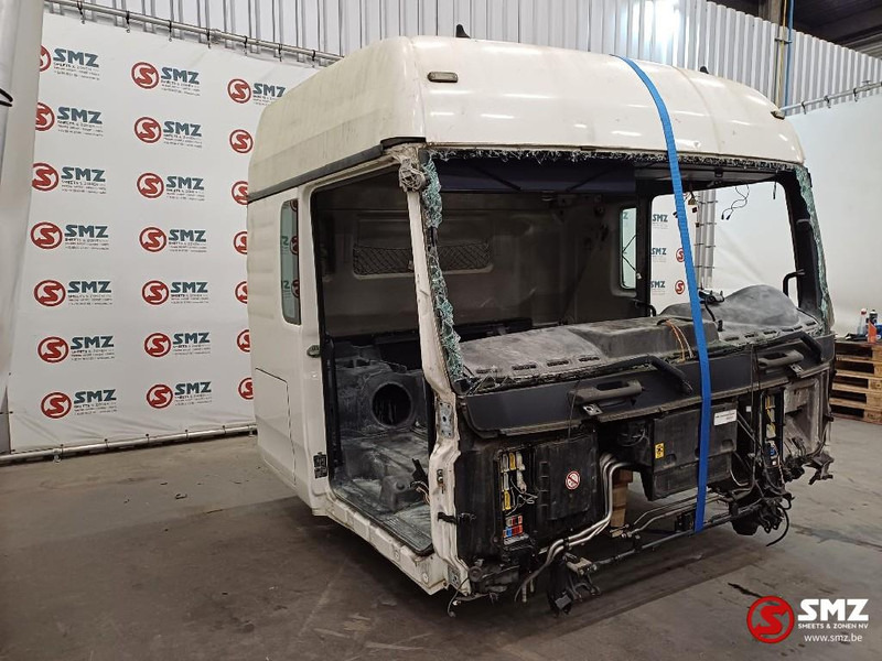 MAN Occ cabine MAN TGX EURO 6 - Кабина и интерьер для Грузовиков: фото 2 MAN Occ cabine MAN TGX EURO 6 - Кабина и интерьер для Грузовиков: фото 2