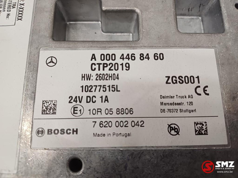 Mercedes-Benz Occ ECU telematica besturingseenheid Mercedes - Блок управления для Грузовиков: фото 4 Mercedes-Benz Occ ECU telematica besturingseenheid Mercedes - Блок управления для Грузовиков: фото 4