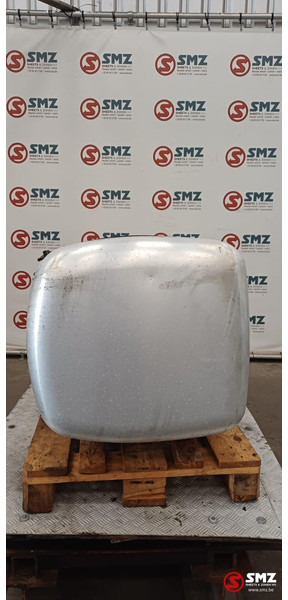 Mercedes-Benz Occ brandstoftank 570L + steunen brandstofniveause - Топливный бак для Грузовиков: фото 4 Mercedes-Benz Occ brandstoftank 570L + steunen brandstofniveause - Топливный бак для Грузовиков: фото 4