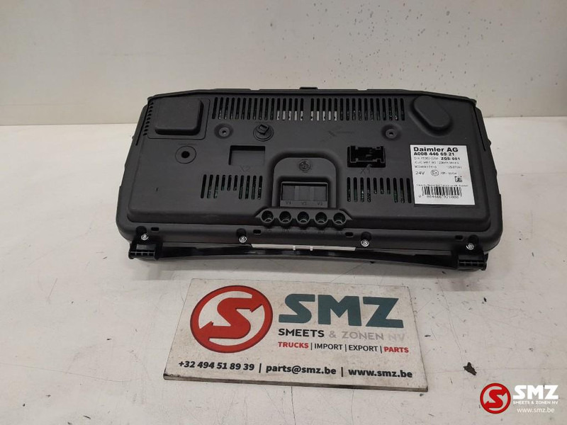 Mercedes-Benz Occ instrumentenpaneel Mercedes - Приборная панель для Грузовиков: фото 2 Mercedes-Benz Occ instrumentenpaneel Mercedes - Приборная панель для Грузовиков: фото 2