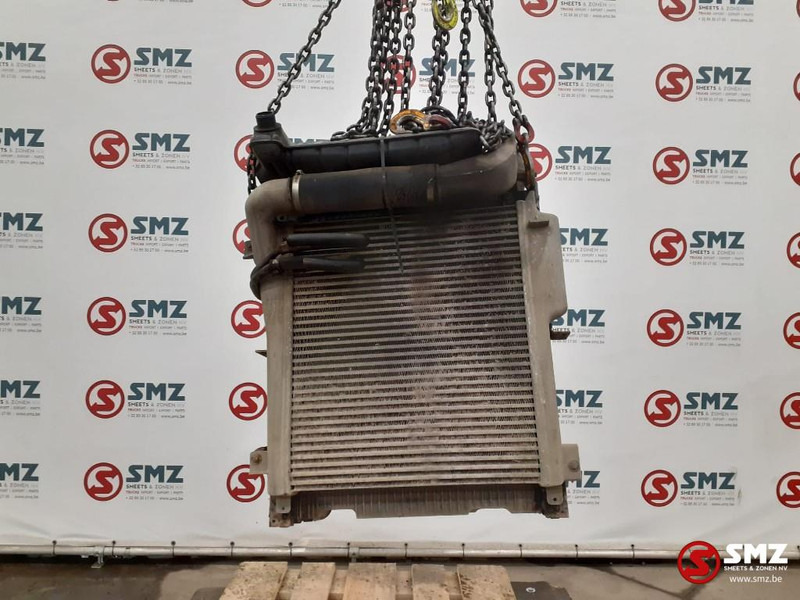 Mercedes-Benz Occ radiator + intercooler + koelvloeistoftank Mer - Радиатор для Грузовиков: фото 4 Mercedes-Benz Occ radiator + intercooler + koelvloeistoftank Mer - Радиатор для Грузовиков: фото 4