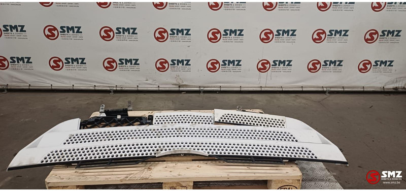 Mercedes-Benz Occ radiatorgrille Mercedes - Решётка радиатора для Грузовиков: фото 2 Mercedes-Benz Occ radiatorgrille Mercedes - Решётка радиатора для Грузовиков: фото 2