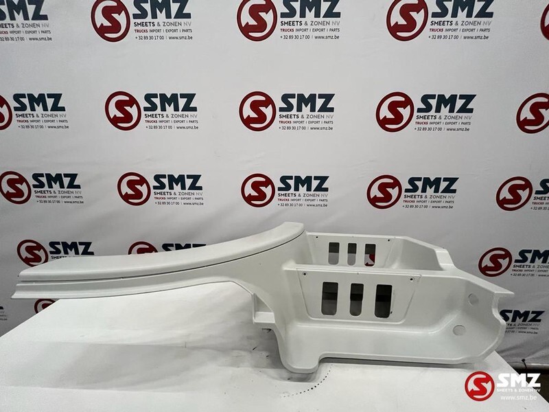 Mercedes-Benz Opstapbak links Mercedes Actros MP2/MP3 - Боковая подножка для Грузовиков: фото 2 Mercedes-Benz Opstapbak links Mercedes Actros MP2/MP3 - Боковая подножка для Грузовиков: фото 2