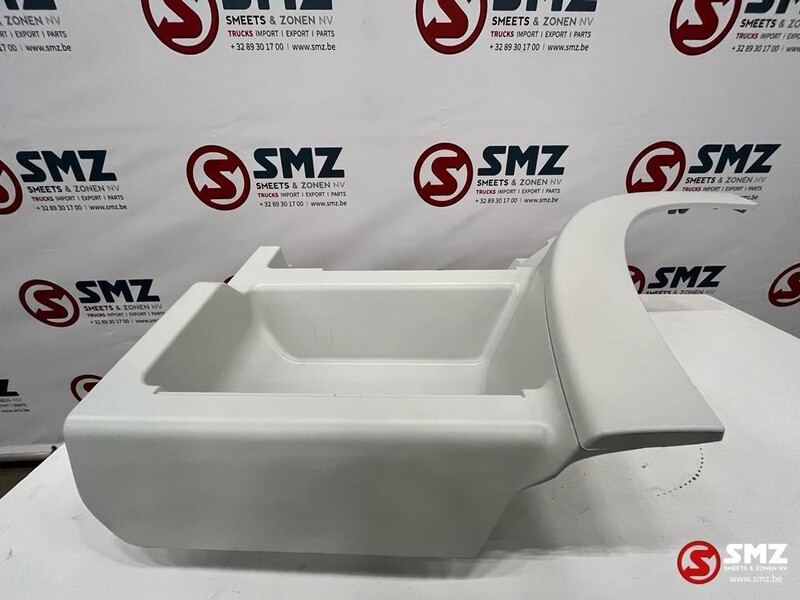 Mercedes-Benz Opstapbak links Mercedes Actros MP2/MP3 - Боковая подножка для Грузовиков: фото 3 Mercedes-Benz Opstapbak links Mercedes Actros MP2/MP3 - Боковая подножка для Грузовиков: фото 3