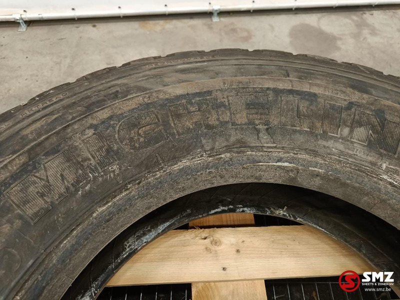Michelin Occ band 11R22.5 Michelin - Шина для Грузовиков: фото 2 Michelin Occ band 11R22.5 Michelin - Шина для Грузовиков: фото 2