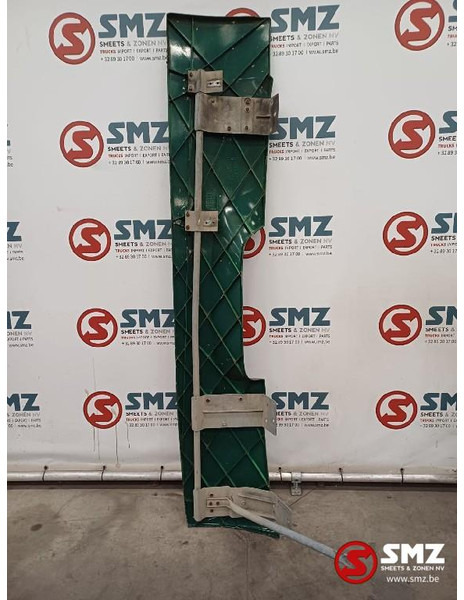 Renault Occ cabinespoiler rechts Renault - Аэродинамика/ Спойлеры для Грузовиков: фото 2 Renault Occ cabinespoiler rechts Renault - Аэродинамика/ Спойлеры для Грузовиков: фото 2