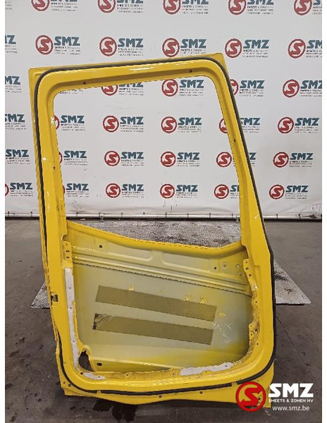 Renault Occ deur links Renault T - Дверь и запчасти для Грузовиков: фото 2 Renault Occ deur links Renault T - Дверь и запчасти для Грузовиков: фото 2