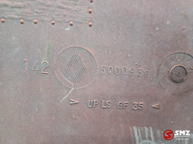 Renault Occ opstapbak links Renault - Кабина и интерьер для Грузовиков: фото 3 Renault Occ opstapbak links Renault - Кабина и интерьер для Грузовиков: фото 3