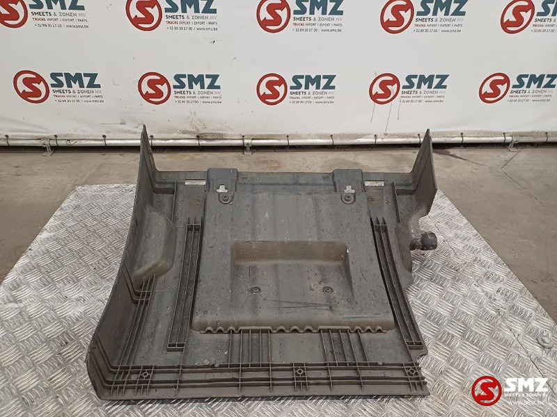 Renault Occ spatbord rechts Renault - Кузов и экстерьер для Грузовиков: фото 5 Renault Occ spatbord rechts Renault - Кузов и экстерьер для Грузовиков: фото 5