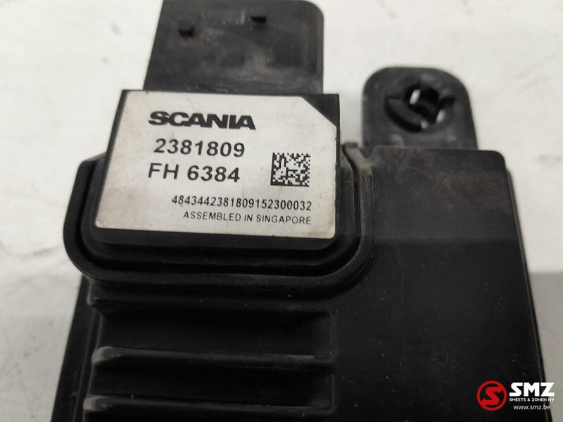Scania Occ ECU afstandssensor Scania R410 2381809 - Блок управления для Грузовиков: фото 3 Scania Occ ECU afstandssensor Scania R410 2381809 - Блок управления для Грузовиков: фото 3