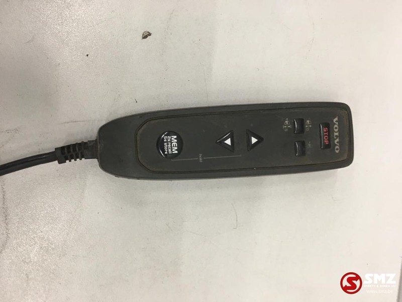 Volvo Occ VOLVO RENAULT ECAS Control Switch 20883943 - Электрическая система для Грузовиков: фото 2 Volvo Occ VOLVO RENAULT ECAS Control Switch 20883943 - Электрическая система для Грузовиков: фото 2