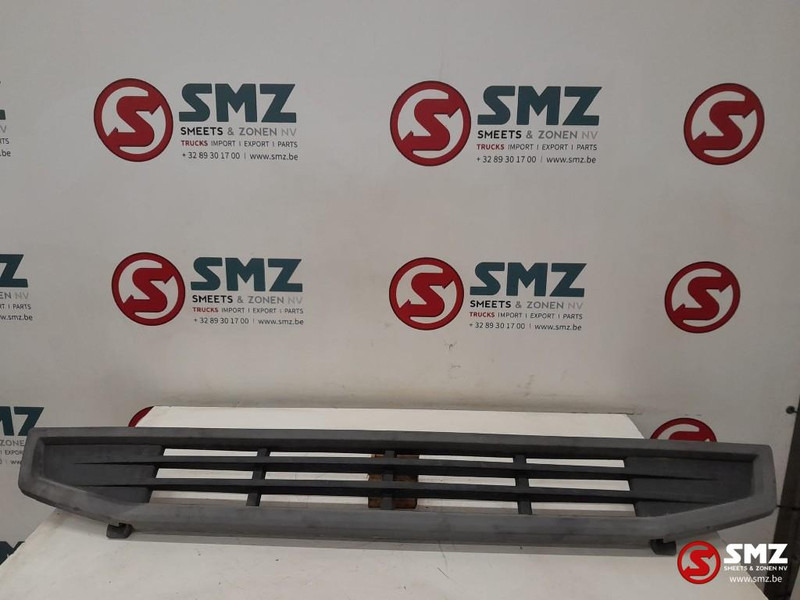 Volvo Occ bovenste traptrede grille Volvo - Решётка радиатора для Грузовиков: фото 1 Volvo Occ bovenste traptrede grille Volvo - Решётка радиатора для Грузовиков: фото 1