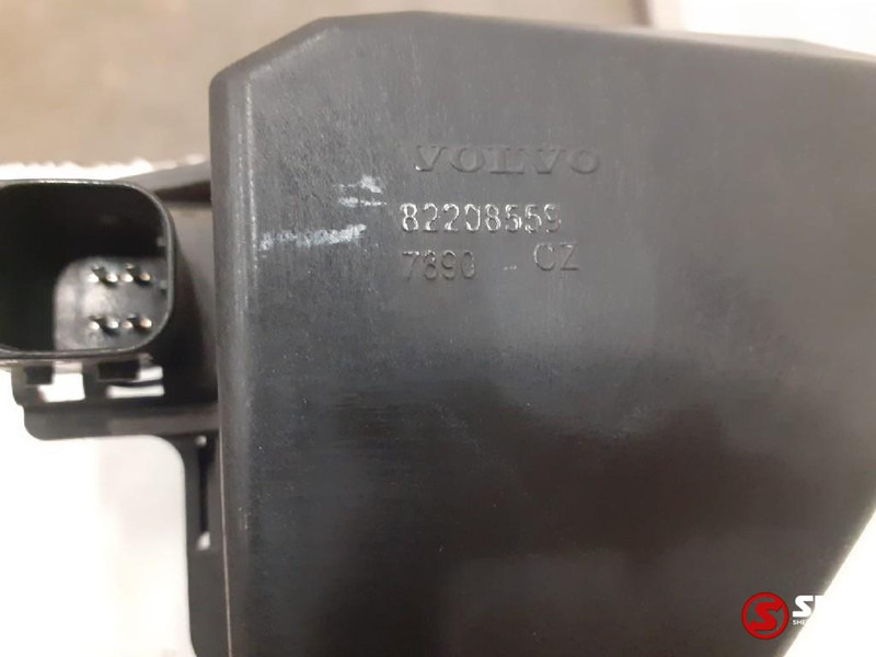 Volvo Occ grille slot Volvo - Решётка радиатора для Грузовиков: фото 5 Volvo Occ grille slot Volvo - Решётка радиатора для Грузовиков: фото 5