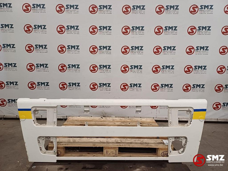 Volvo Occ onderste radiatorgrille Volvo - Решётка радиатора для Грузовиков: фото 1 Volvo Occ onderste radiatorgrille Volvo - Решётка радиатора для Грузовиков: фото 1