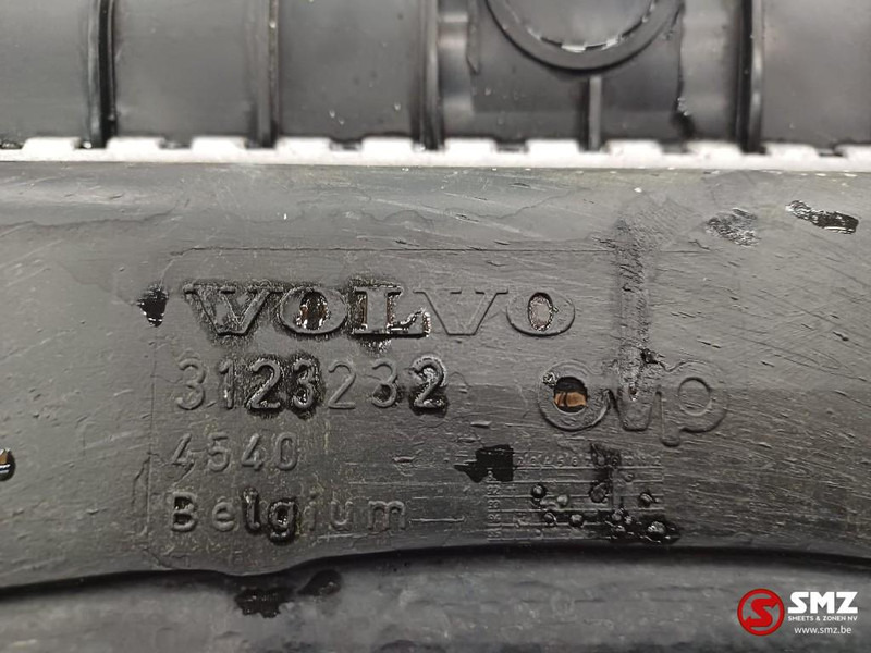 Volvo Occ radiator + intercooler Volvo - Радиатор для Грузовиков: фото 3 Volvo Occ radiator + intercooler Volvo - Радиатор для Грузовиков: фото 3