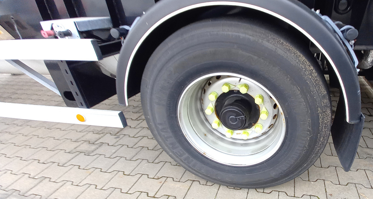 Schwingenschlögel Gas tank semi-trailer used for LNG/CNG mobile filling station Methan Gas Cryogenic - Полуприцеп-цистерна: фото 5 Schwingenschlögel Gas tank semi-trailer used for LNG/CNG mobile filling station Methan Gas Cryogenic - Полуприцеп-цистерна: фото 5