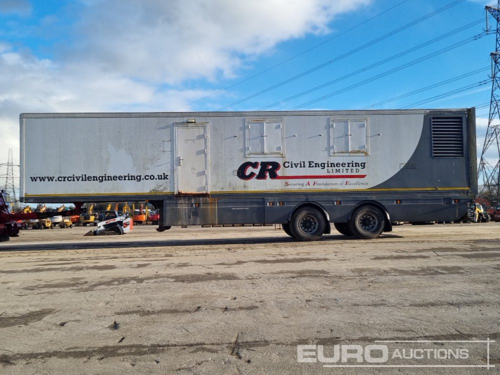 1998 Fruehauf VJH SA2 - Полуприцеп-фургон: фото 2 1998 Fruehauf VJH SA2 - Полуприцеп-фургон: фото 2