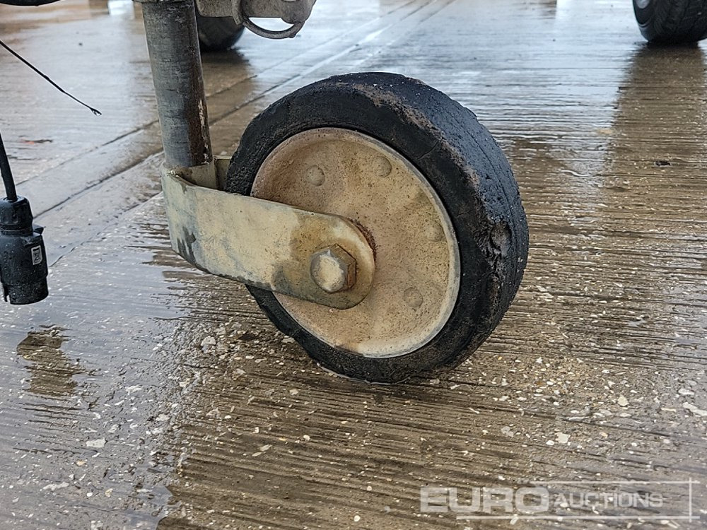 Резервуар для хранения 2011 Main Single Axle Plastic Water Bowser: фото 9 Резервуар для хранения 2011 Main Single Axle Plastic Water Bowser: фото 9