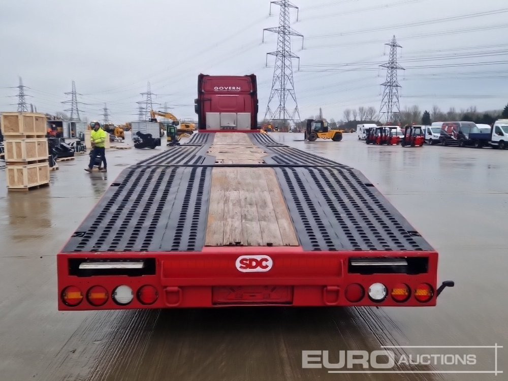 2012 SDC Sloper, Hydraulic Raising Deck, BPW Axles Rear Steer, Rear Aluminium Ramps (Fully Reburhised) - Низкорамный полуприцеп: фото 4 2012 SDC Sloper, Hydraulic Raising Deck, BPW Axles Rear Steer, Rear Aluminium Ramps (Fully Reburhised) - Низкорамный полуприцеп: фото 4