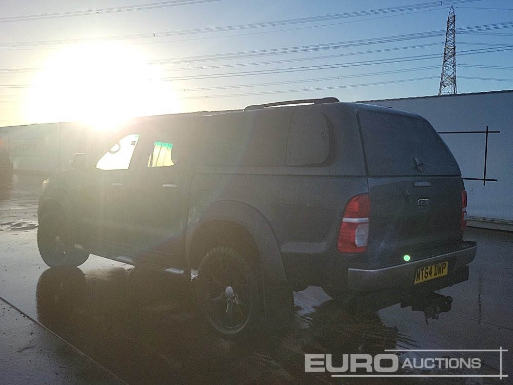 2014 Toyota Hilux Invincible - Пикап: фото 3 2014 Toyota Hilux Invincible - Пикап: фото 3