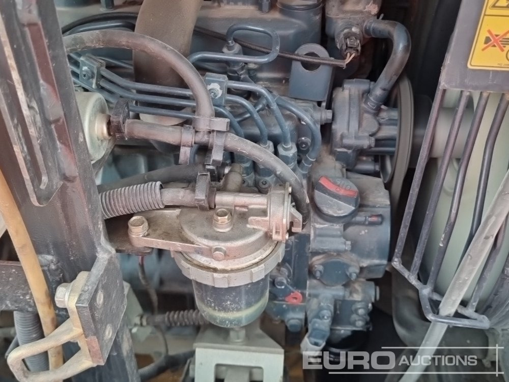 Мини-экскаватор 2015 Kubota KX61-3: фото 44