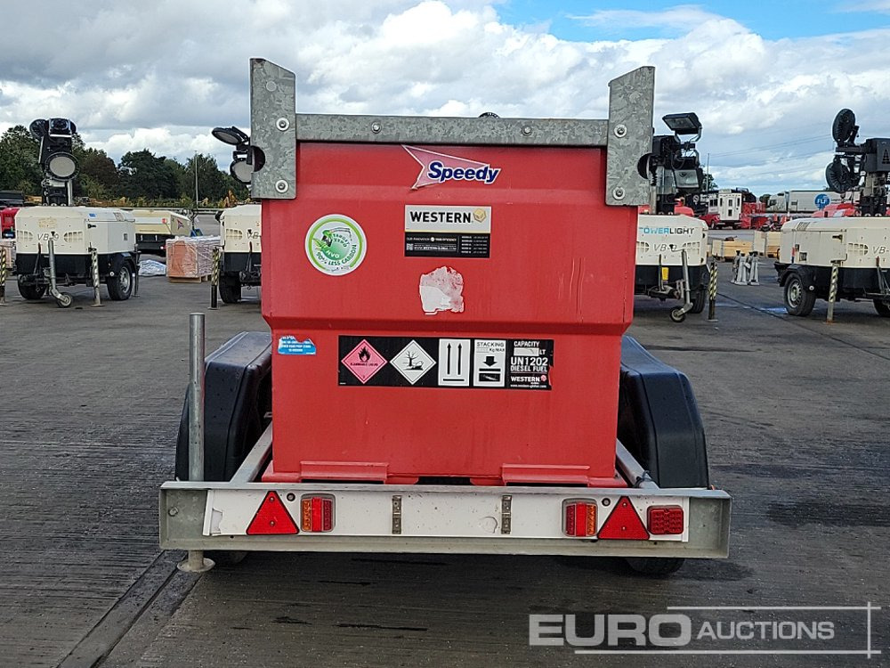 2015 Western 2000 Litre - Резервуар для хранения: фото 4 2015 Western 2000 Litre - Резервуар для хранения: фото 4