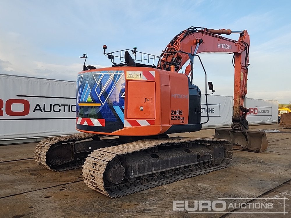 2016 Hitachi ZX225USLC-5B - Гусеничный экскаватор: фото 5 2016 Hitachi ZX225USLC-5B - Гусеничный экскаватор: фото 5