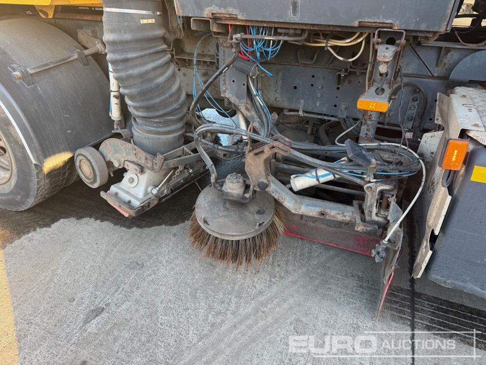 2018 Scania P250 - Подметально-уборочная машина: фото 5 2018 Scania P250 - Подметально-уборочная машина: фото 5