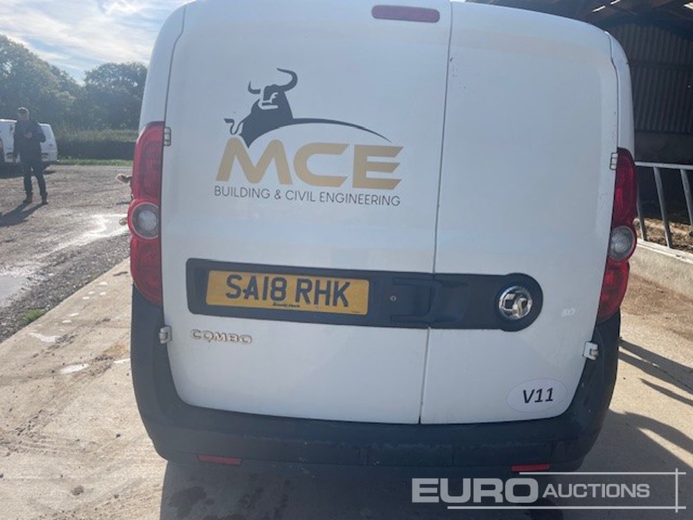 2018 Vauxhall Combo - Легковой фургон: фото 2 2018 Vauxhall Combo - Легковой фургон: фото 2