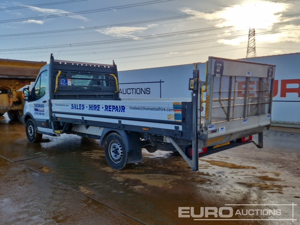 2019 Ford Transit 350 - Малотоннажный бортовой грузовик: фото 3 2019 Ford Transit 350 - Малотоннажный бортовой грузовик: фото 3
