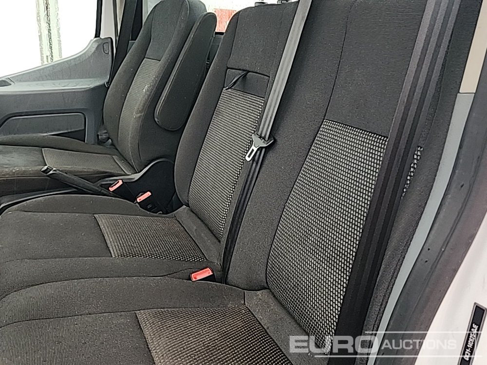 Малотоннажный бортовой грузовик 2019 Ford Transit 350: фото 19 Малотоннажный бортовой грузовик 2019 Ford Transit 350: фото 19