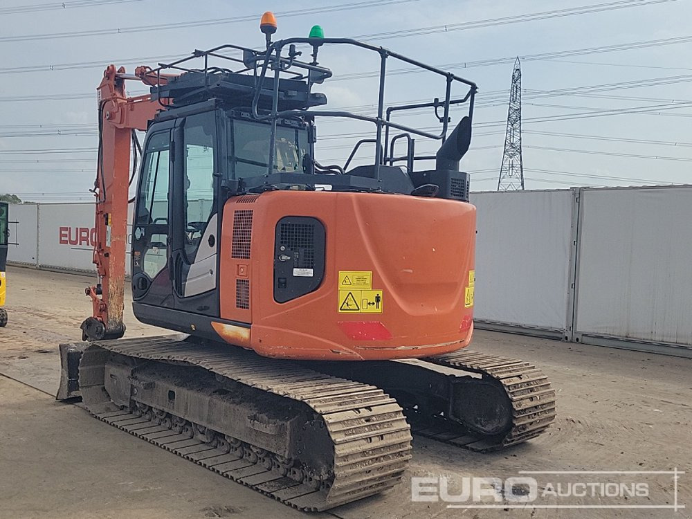 2019 Hitachi ZX135US-6 - Гусеничный экскаватор: фото 3 2019 Hitachi ZX135US-6 - Гусеничный экскаватор: фото 3