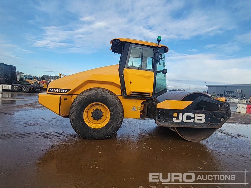 Каток 2019 JCB VM137: фото 6