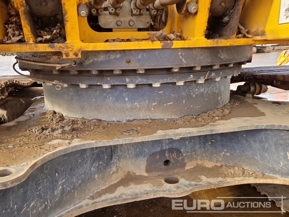 Гусеничный экскаватор 2022 JCB 220X LC: фото 24