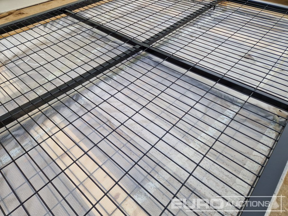 Оборудование для гаражей/ Мастерских 3m x 2.3m Heavy Duty Galvanized Powder Coated Gate (2 of), 100mm x 100mm Post (2 of), Assembly Kit (Black): фото 7