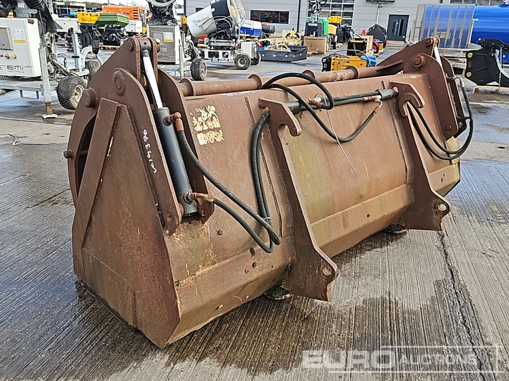 92" Hydraulic Muck Grab Bucket to suit Telehandler - Ковш: фото 3 92" Hydraulic Muck Grab Bucket to suit Telehandler - Ковш: фото 3
