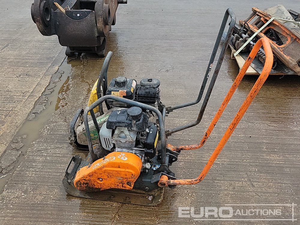 Altrad Petrol Compaction Plate, Wacker Neuson Petrol Compaction Plate - Асфальтоукладочная техника: фото 2 Altrad Petrol Compaction Plate, Wacker Neuson Petrol Compaction Plate - Асфальтоукладочная техника: фото 2