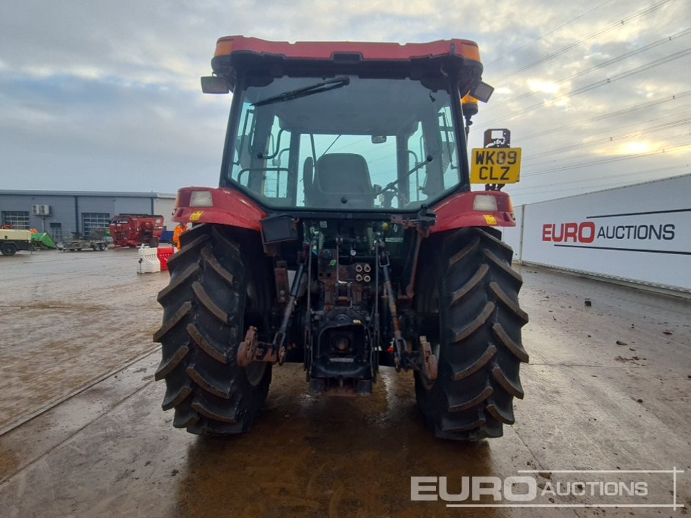 Case JXU105 - Трактор: фото 4 Case JXU105 - Трактор: фото 4