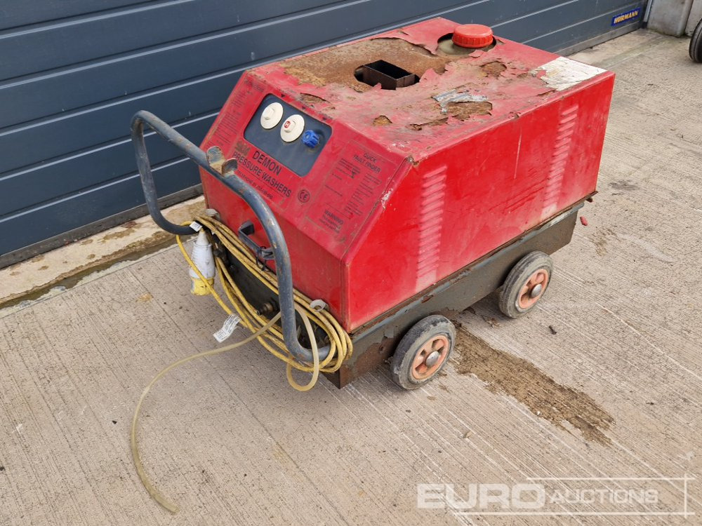 Demon 110 Volt Hot Pressure Washer - Мойка высокого давления: фото 1 Demon 110 Volt Hot Pressure Washer - Мойка высокого давления: фото 1
