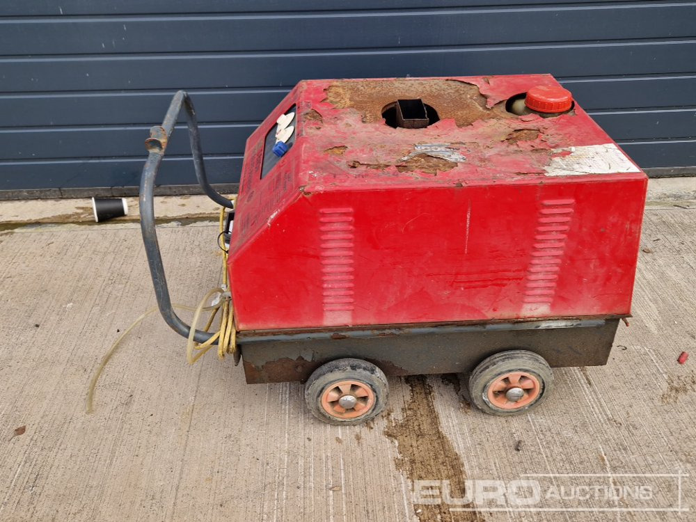 Demon 110 Volt Hot Pressure Washer - Мойка высокого давления: фото 2 Demon 110 Volt Hot Pressure Washer - Мойка высокого давления: фото 2