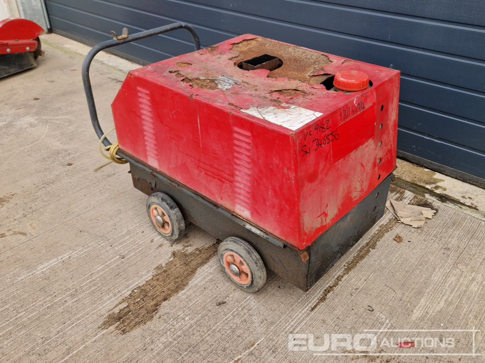 Demon 110 Volt Hot Pressure Washer - Мойка высокого давления: фото 3 Demon 110 Volt Hot Pressure Washer - Мойка высокого давления: фото 3