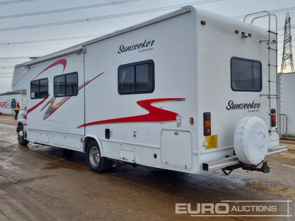 Ford E450 - Внедорожник: фото 2 Ford E450 - Внедорожник: фото 2