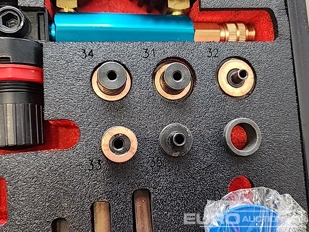 Оборудование для гаражей/ Мастерских Interchangeable Spring Compressor Kit & Neilsen Engine Compression Set (2 of): фото 11 Оборудование для гаражей/ Мастерских Interchangeable Spring Compressor Kit & Neilsen Engine Compression Set (2 of): фото 11