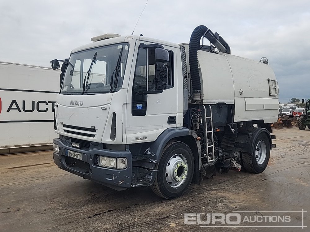 Iveco Eurocargo - Подметально-уборочная машина: фото 1 Iveco Eurocargo - Подметально-уборочная машина: фото 1