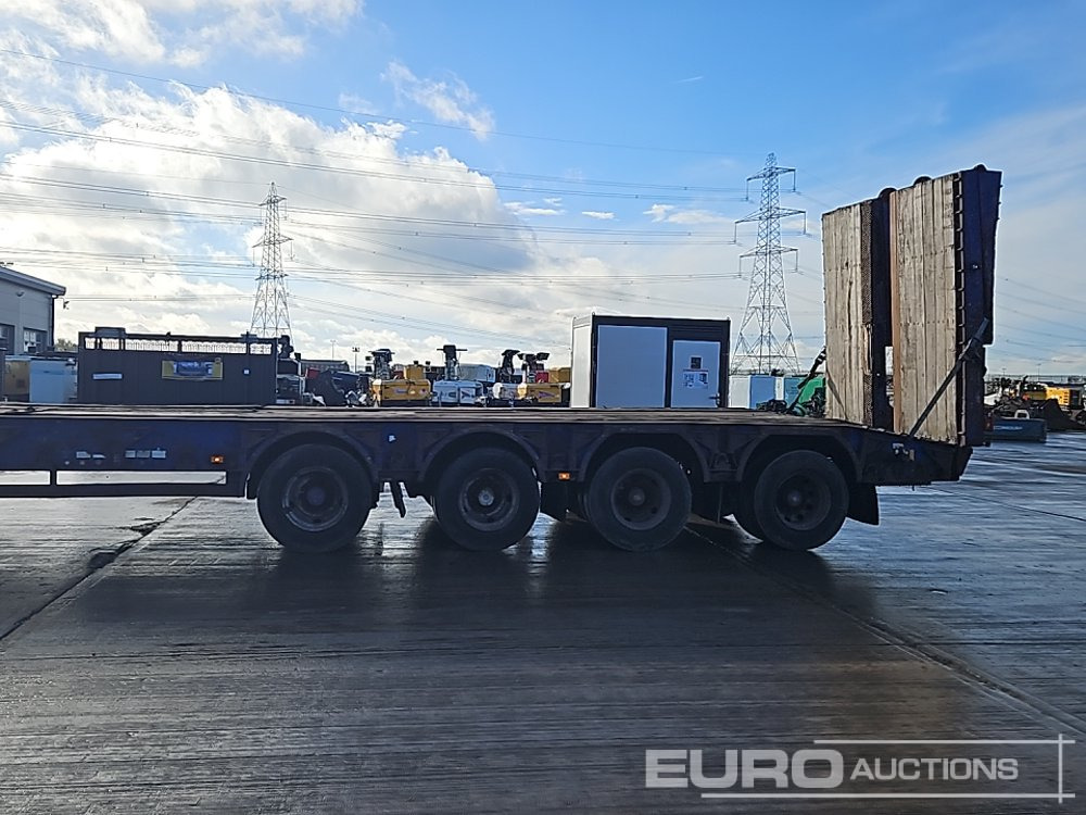 King 4 Axle Step Frame Low Loader Trailer, Neck Ramps, Out Riggers, Rear Steering, Hydraulic Fliptoe Ramps - Низкорамный полуприцеп: фото 3 King 4 Axle Step Frame Low Loader Trailer, Neck Ramps, Out Riggers, Rear Steering, Hydraulic Fliptoe Ramps - Низкорамный полуприцеп: фото 3