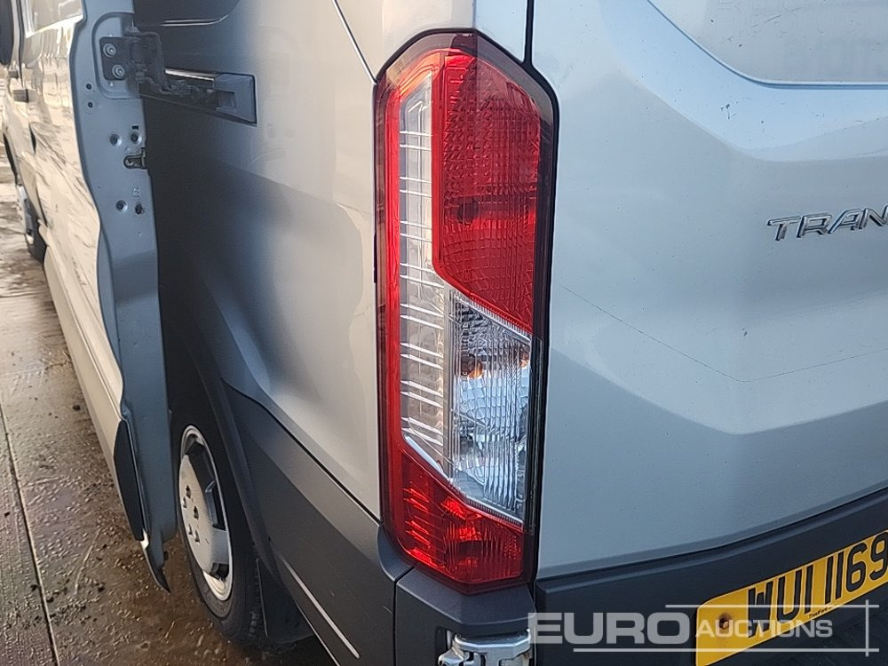 Коммерческий автомобиль 2016 Ford Transit: фото 26