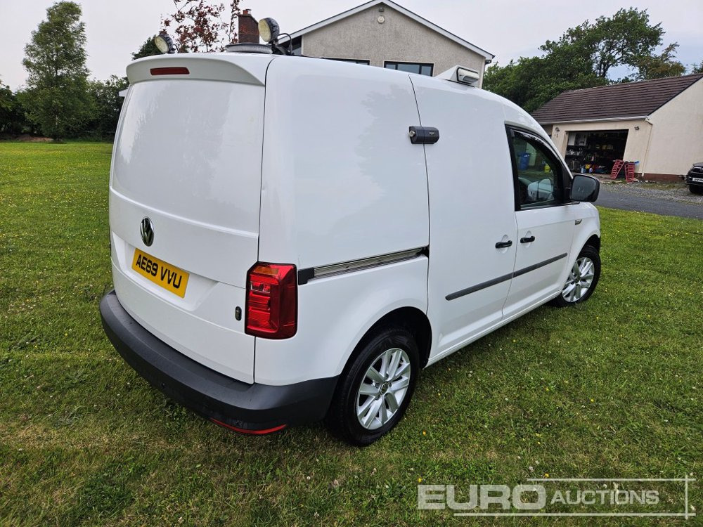 2019 Volkswagen CADDY 2.0TDI BLUEMOTION - Коммерческий автомобиль: фото 5 2019 Volkswagen CADDY 2.0TDI BLUEMOTION - Коммерческий автомобиль: фото 5