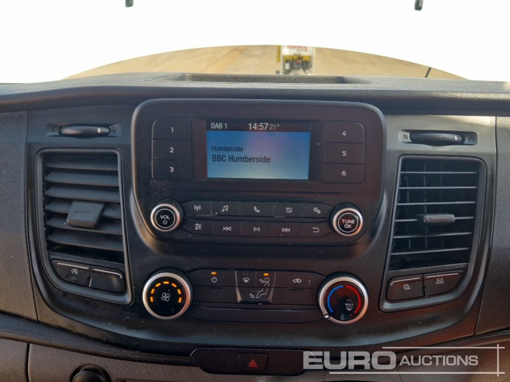 Коммерческий автомобиль 2022 Ford Transit Custom 300: фото 31